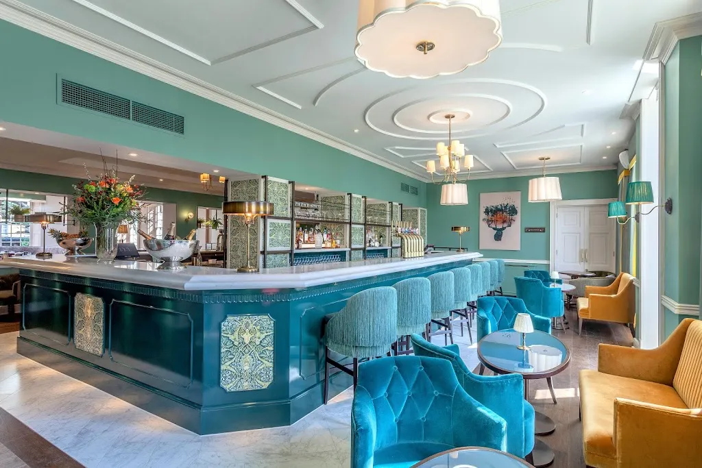 144 On The Hill Restaurant and Bar