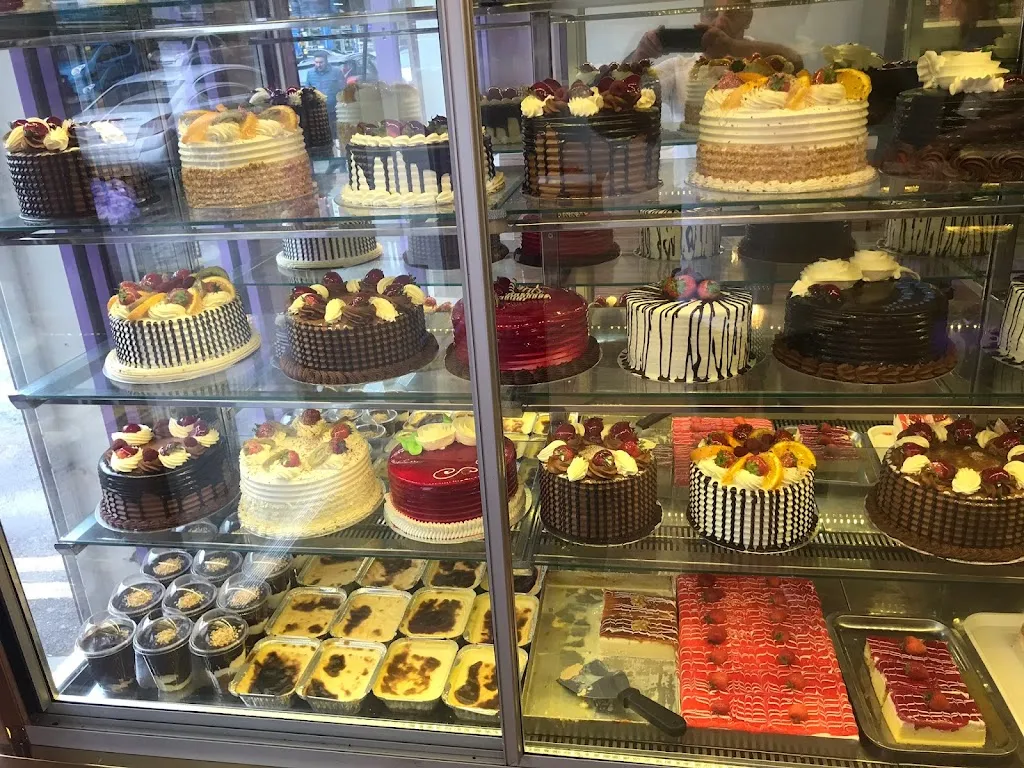 27 Antep Patisserie