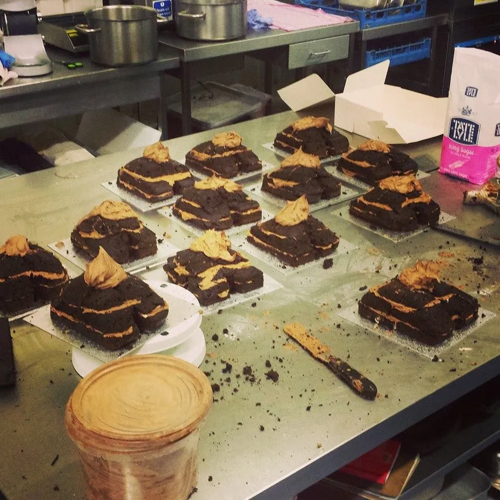 Adams Cakes