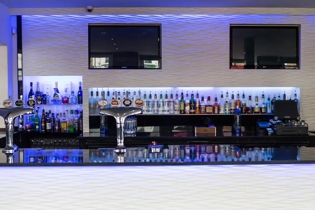 African Queen - The AQ Bar & Restaurant, Hounslow