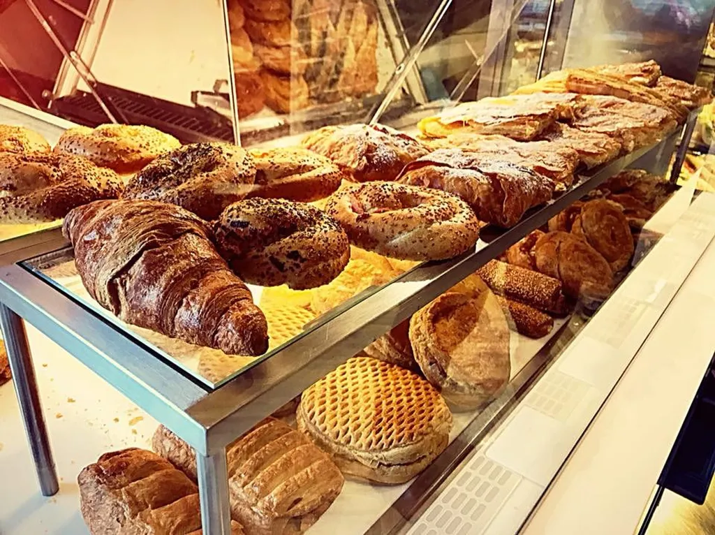 Agora Greek Bakery