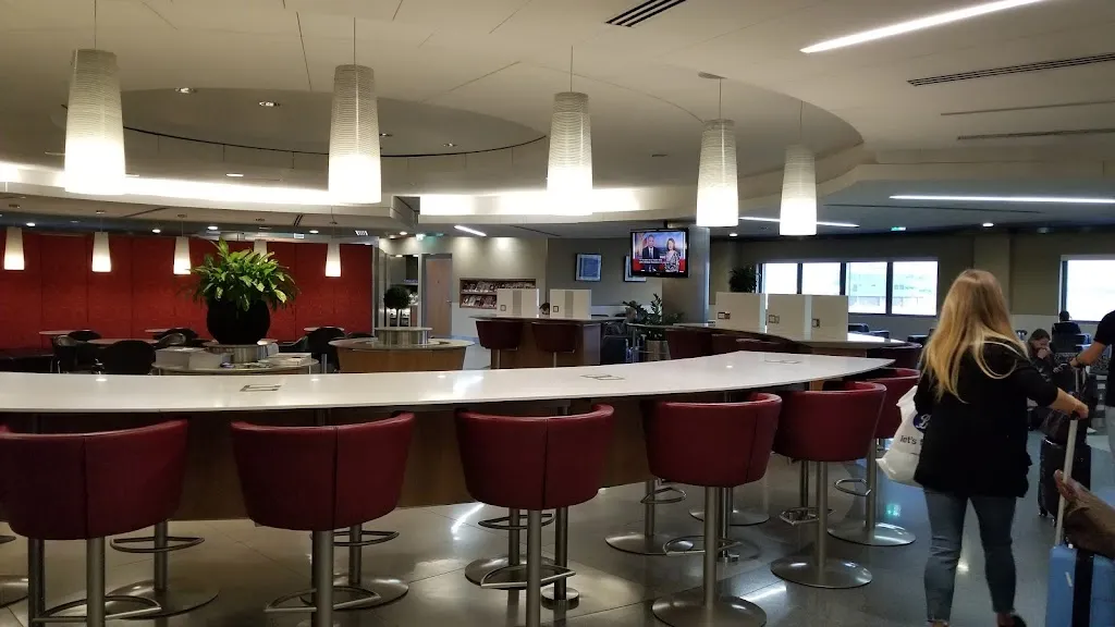 American Airlines Arrivals Lounge | LHR Terminal 3