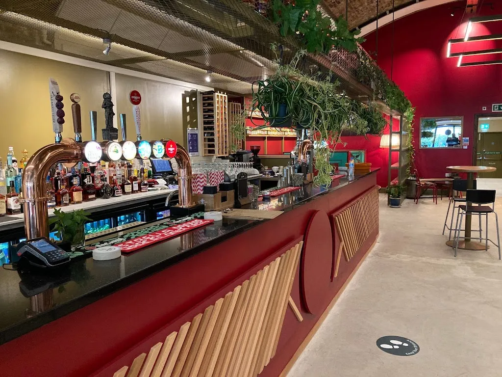 Amora Gusto Tapas & Bar