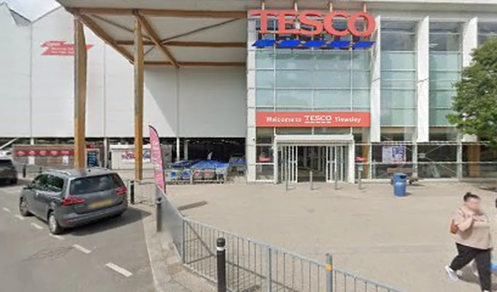 ATM (Tesco)