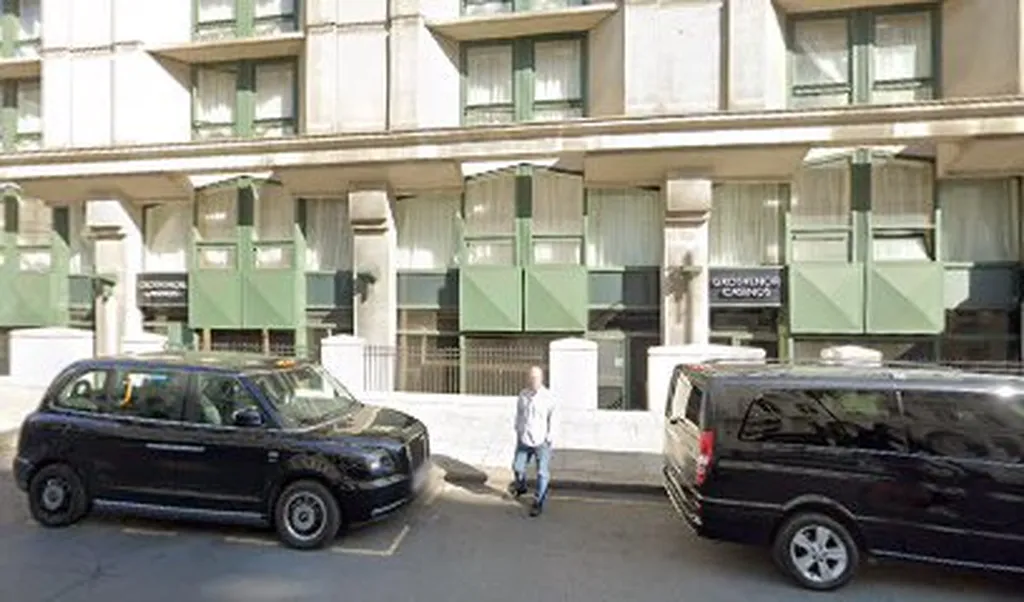 ATM (TX02769 - London Gloucester)