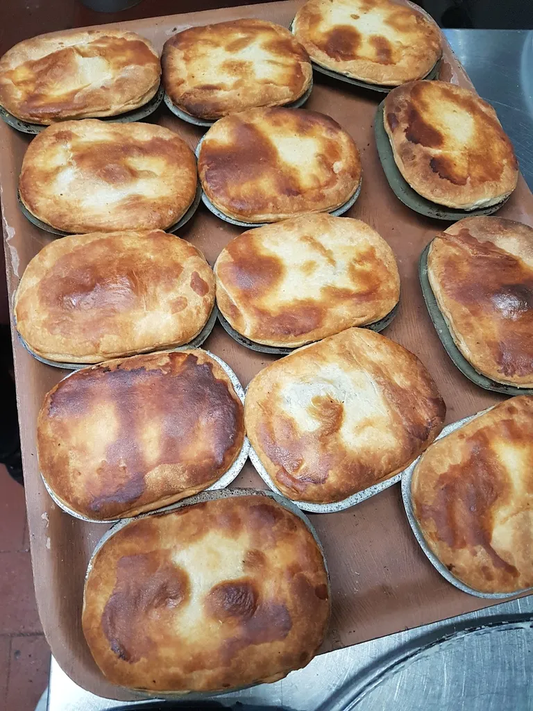 B.J's Pie & Mash