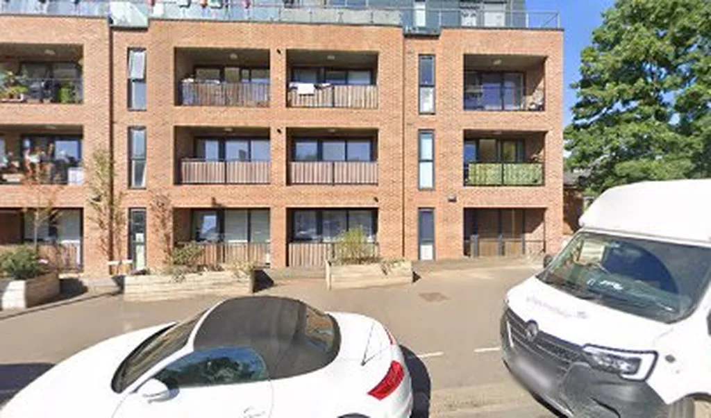 Bank Court