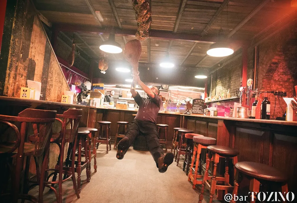 Bar Tozino