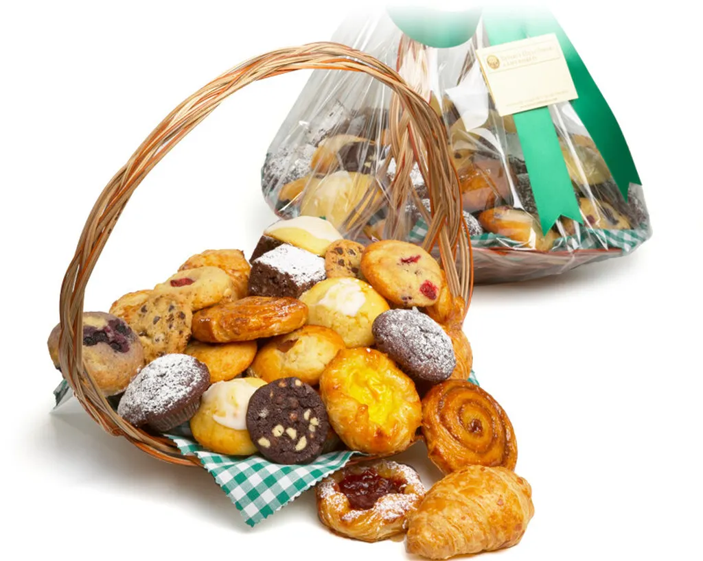 Beverly Hills Bakery (Delivery only)