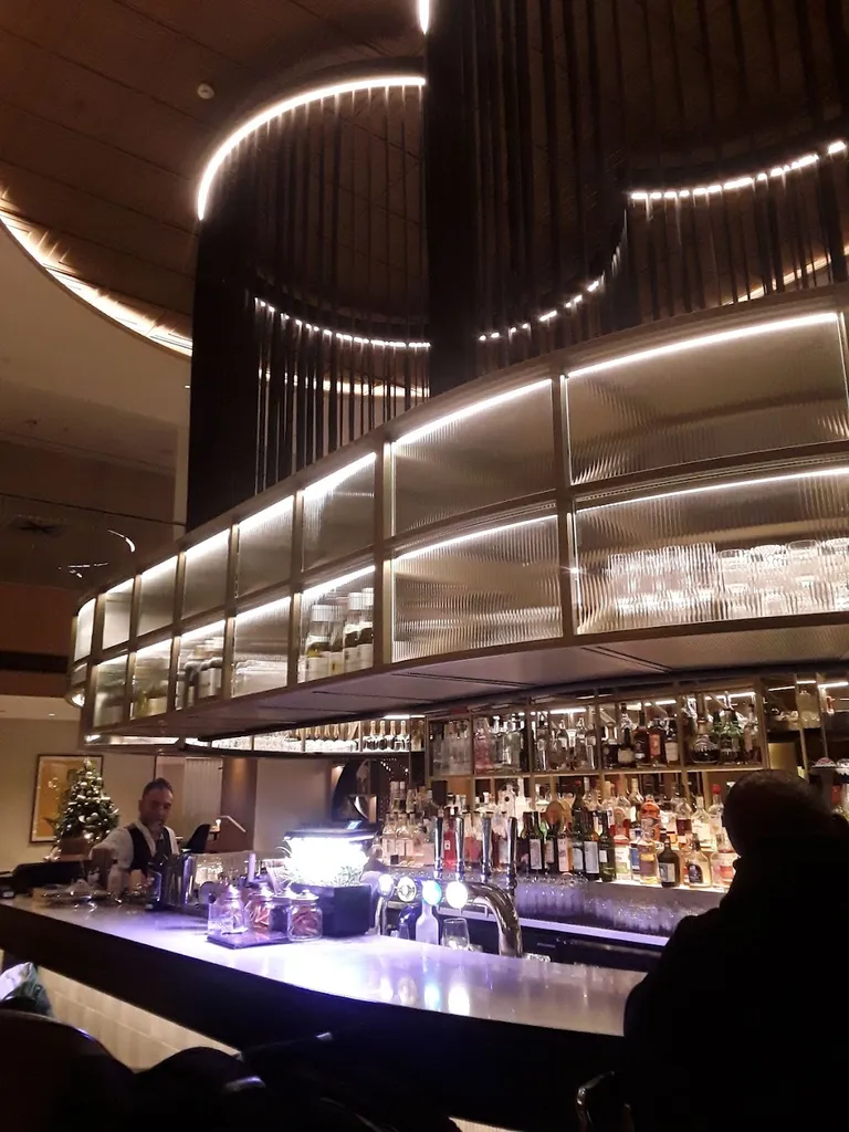 Bow Bar