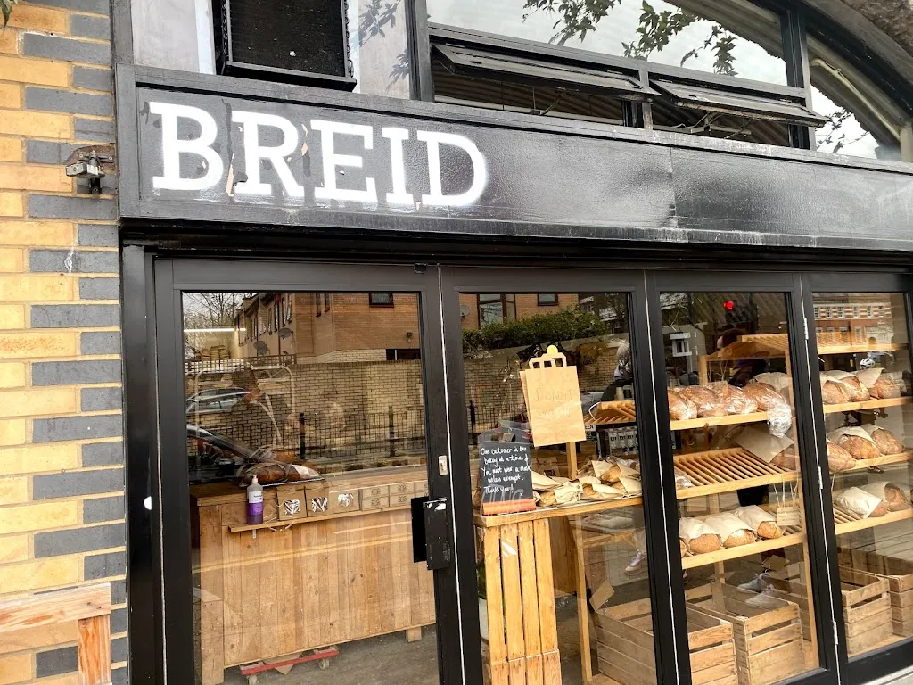 Breid Bakers