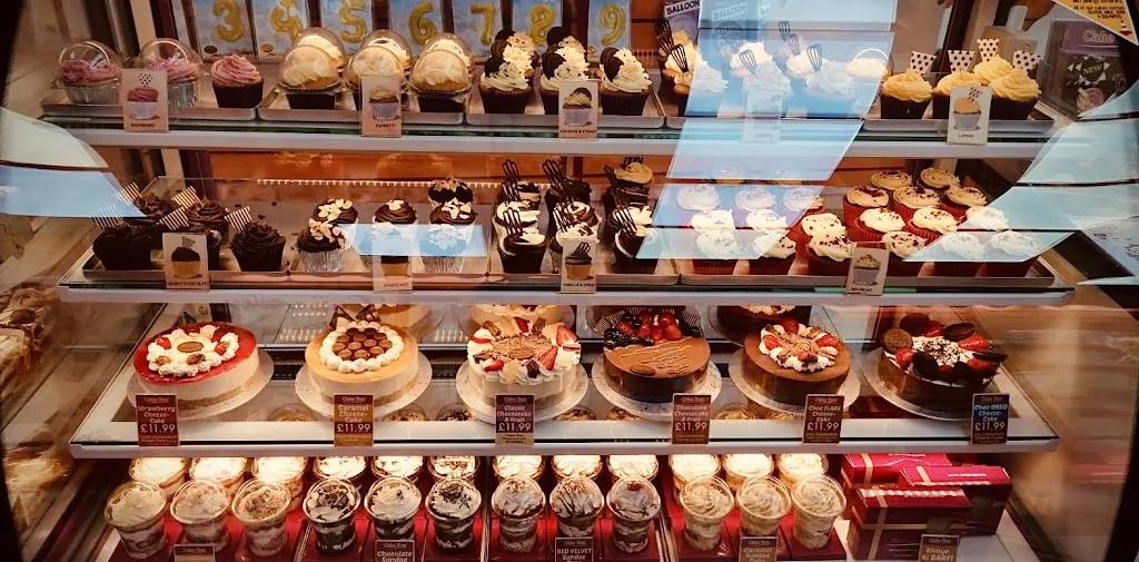 Cake Box Leyton Bakers Arms