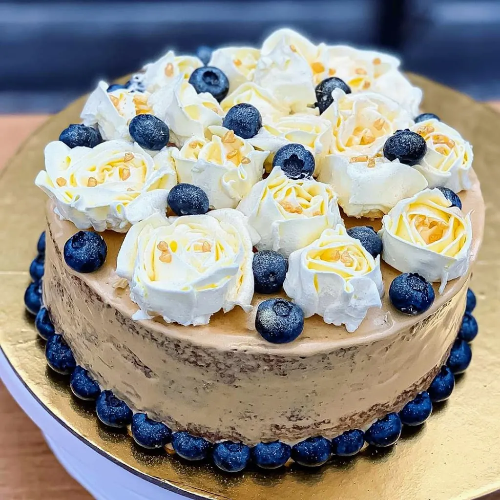Cakes By Naira