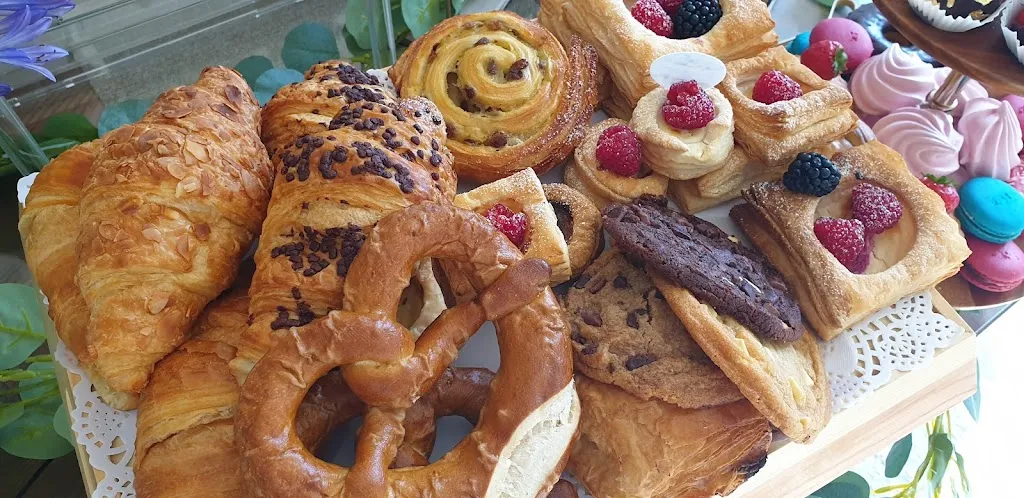 Cakes & Platters by Ritz