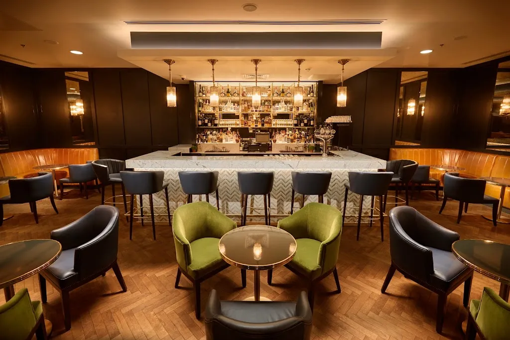 Chaplin Bar