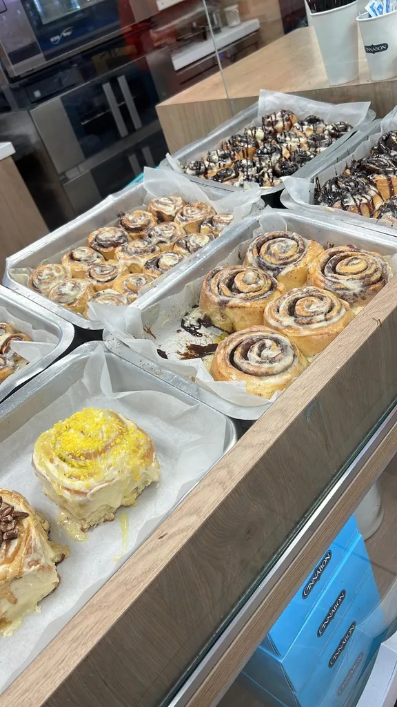 Cinnabon