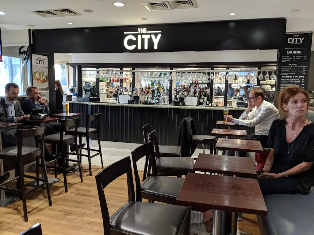 City Bar and Grill
