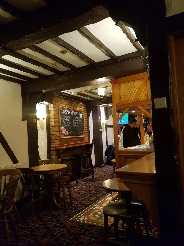 Claret Wine Bar Sutton