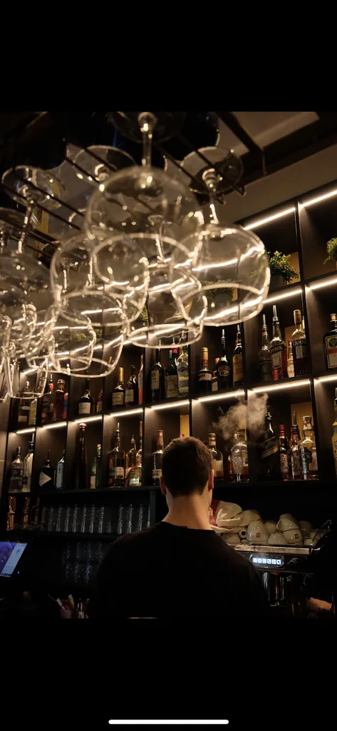 Conspiracy Lounge, Kensington