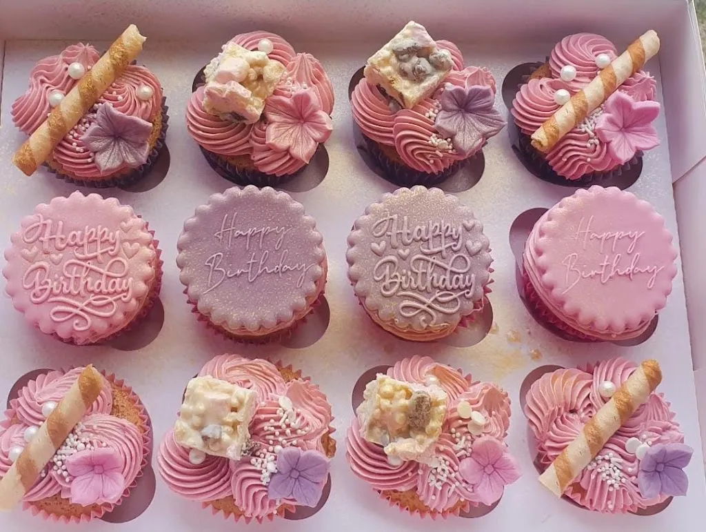 Deluxury Cupcakes