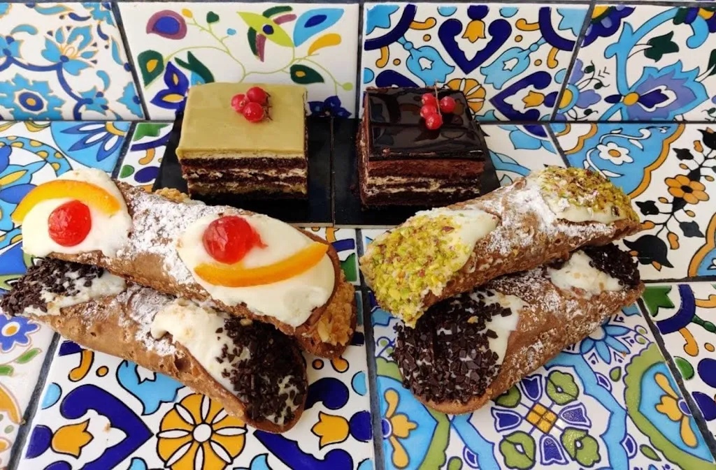 Dolce Vita - Italian Artisanal Pastries