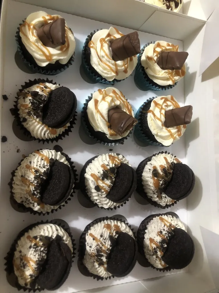 Exquisite Cakes