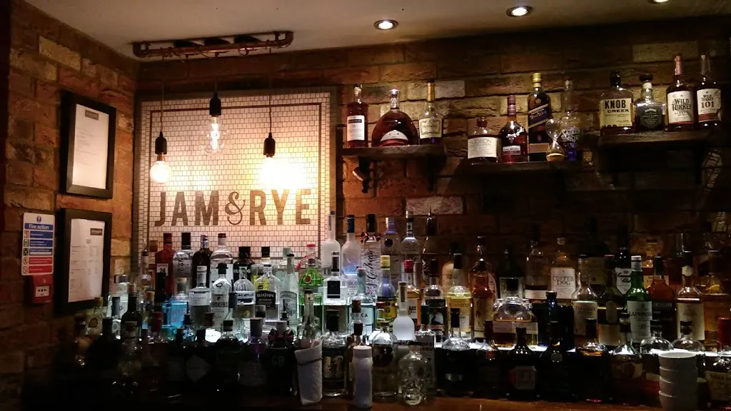 Famous Cock Tavern