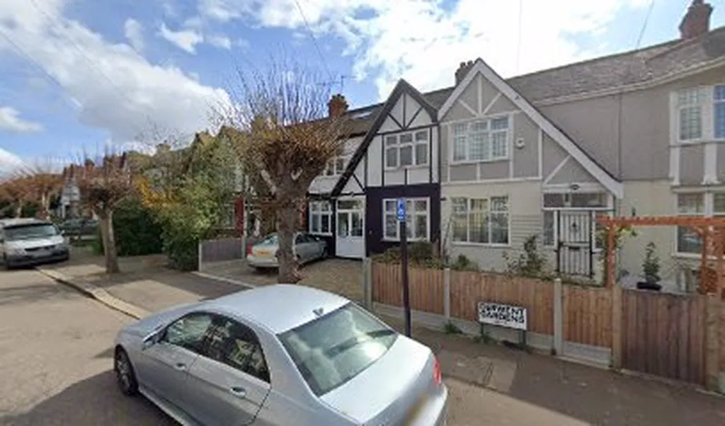 Greenwood & Co Chartered Certified accountants