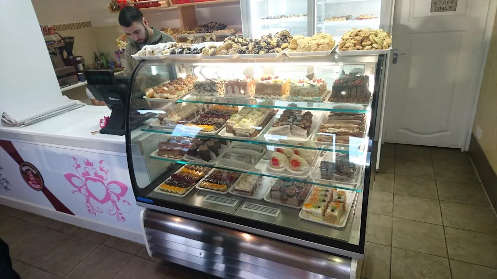 Harrow Cakes
