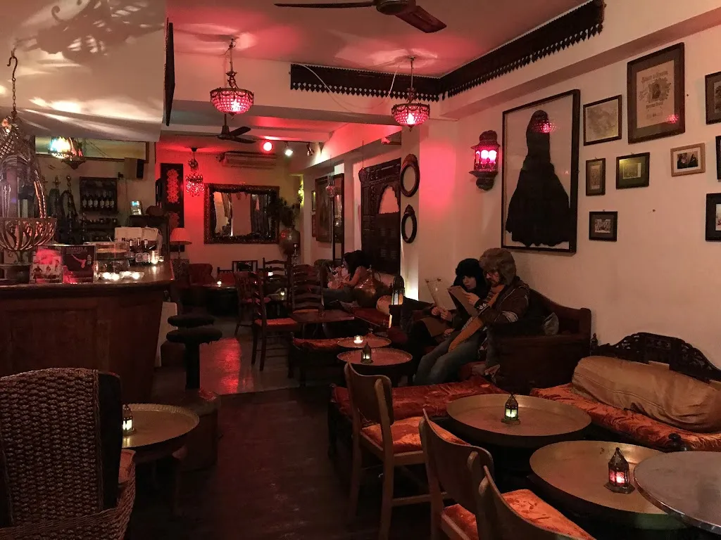 Hookah Lounge