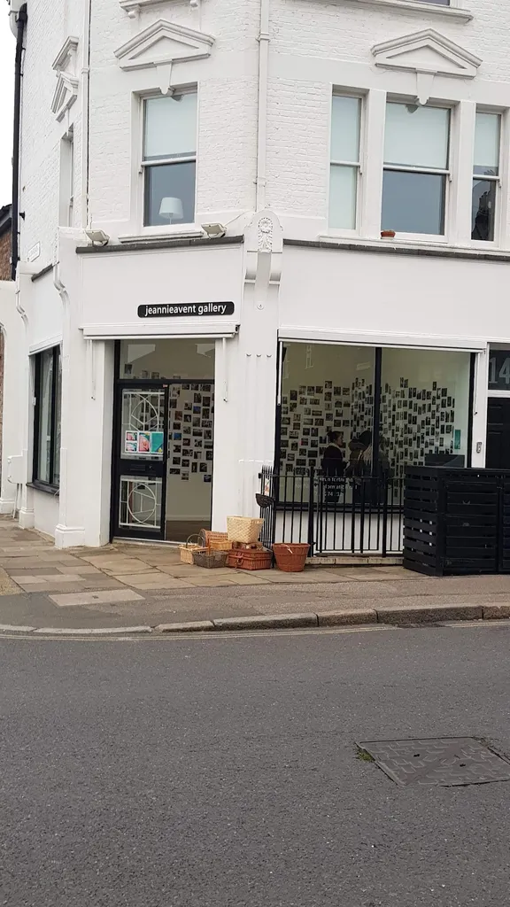 Jeannie Avent Gallery
