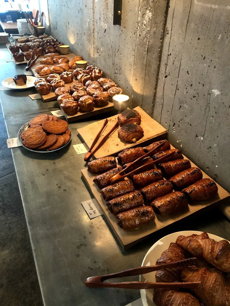 Jolene Bakery & Restaurant