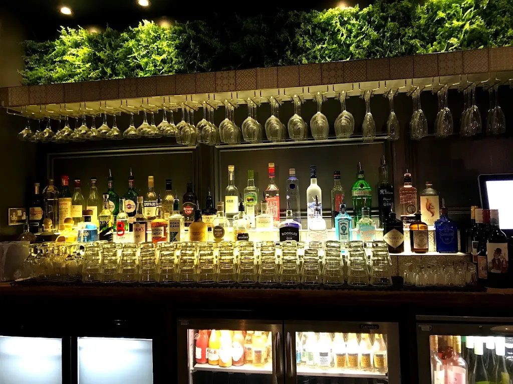 Kelsey House Bar & Kitchen