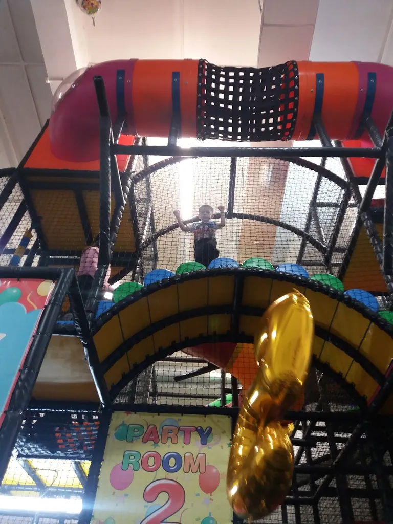Kidz Adventure Playzone