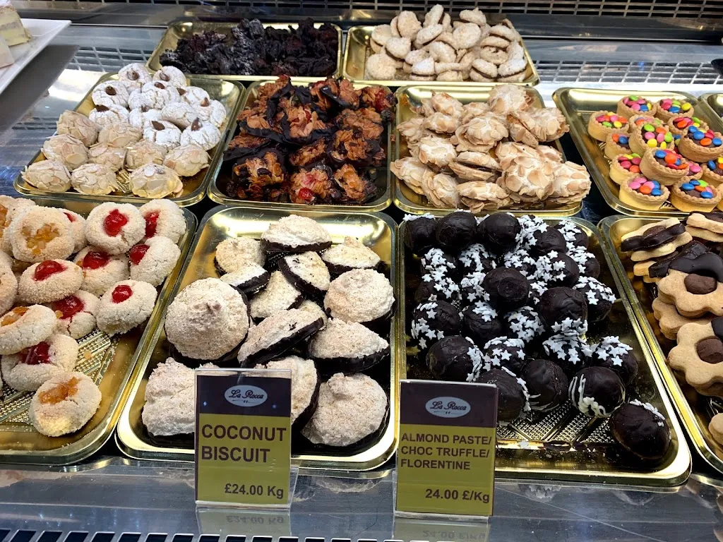 La Rocca London - Pizza and Cakeshop in Enfield