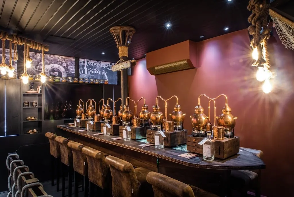 Laki Kane Cocktail Bar & Thai Restaurant Islington