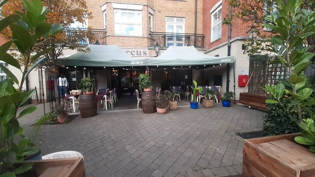 Marcus Kitchen & Bar
