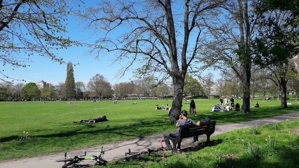 Markfield Park