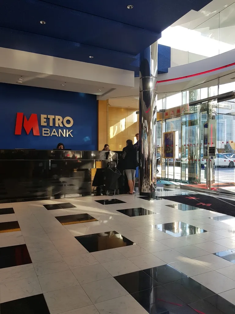 Metro Bank Romford