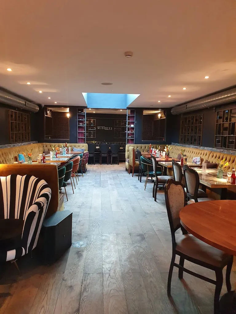 Middeys Brasserie