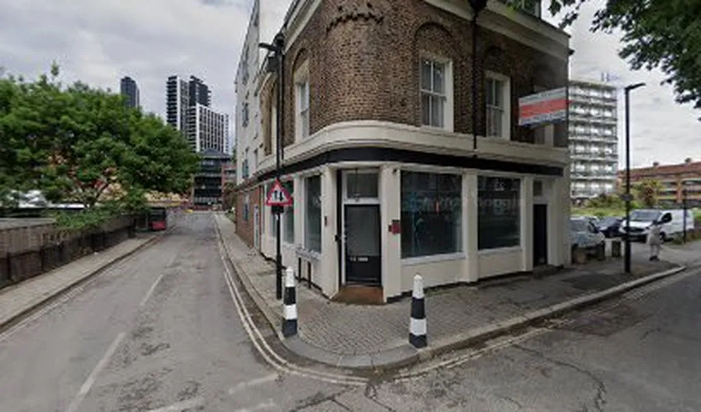 Mimesis Pop-Up Gallery