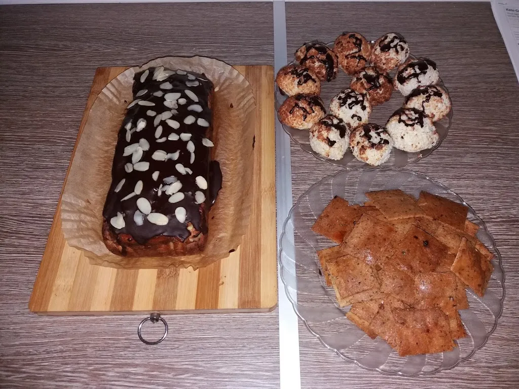 Mirela's Keto Cakes