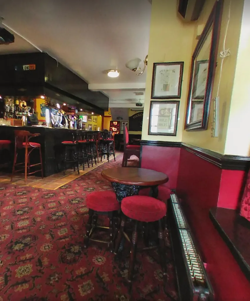Moloney's London