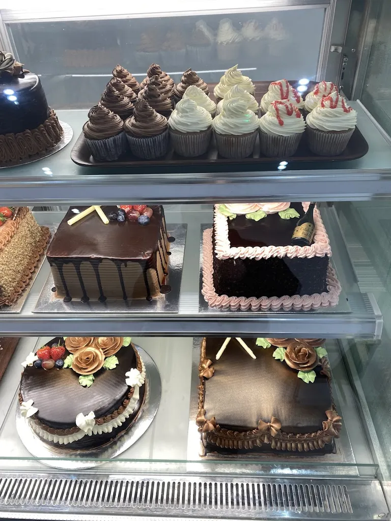 Mos Cakes