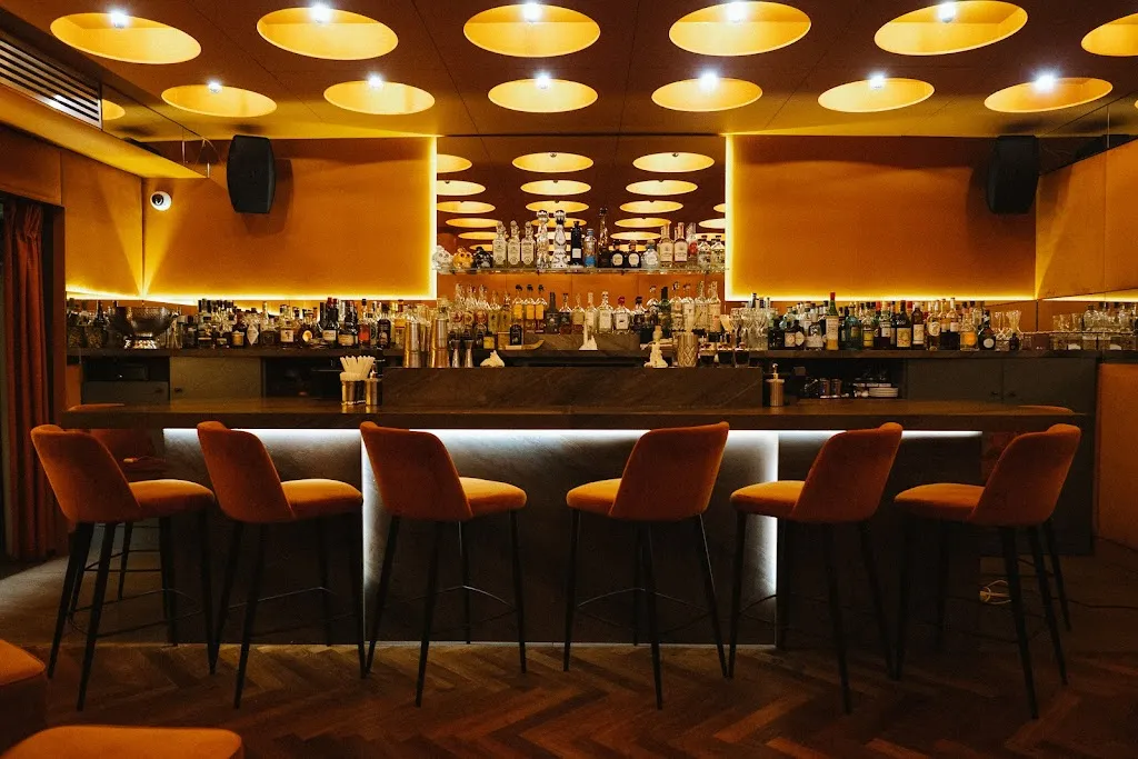 Naked & Famous Bar