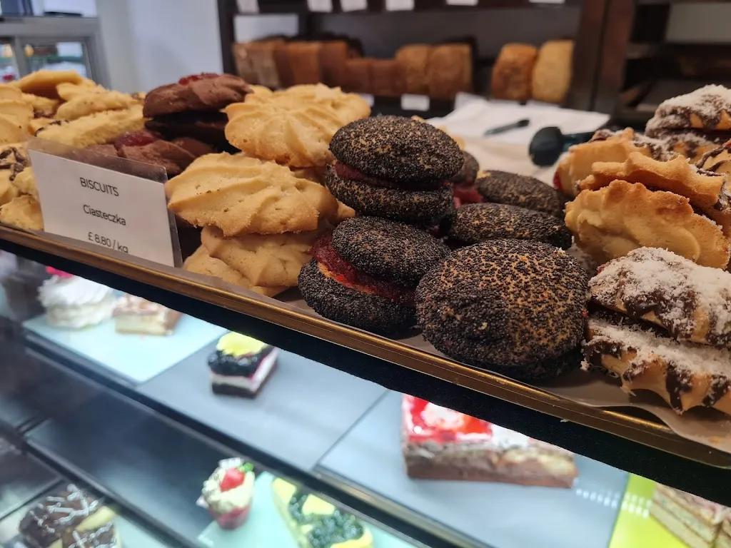 Olawa Bakery London - Tooting Bec