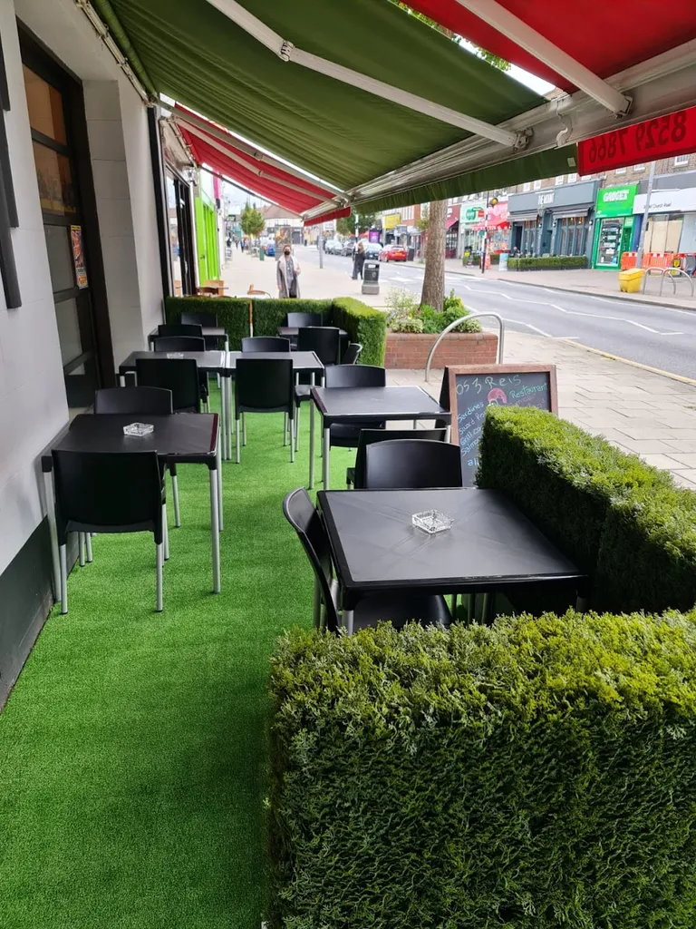 Os 3 Reis Restaurant-Bar