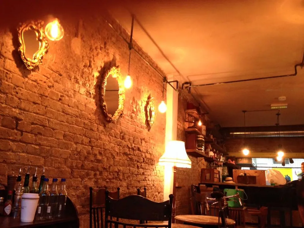 Passenger Cafe & Bar