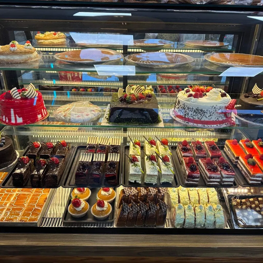 Patisserie Land Ltd