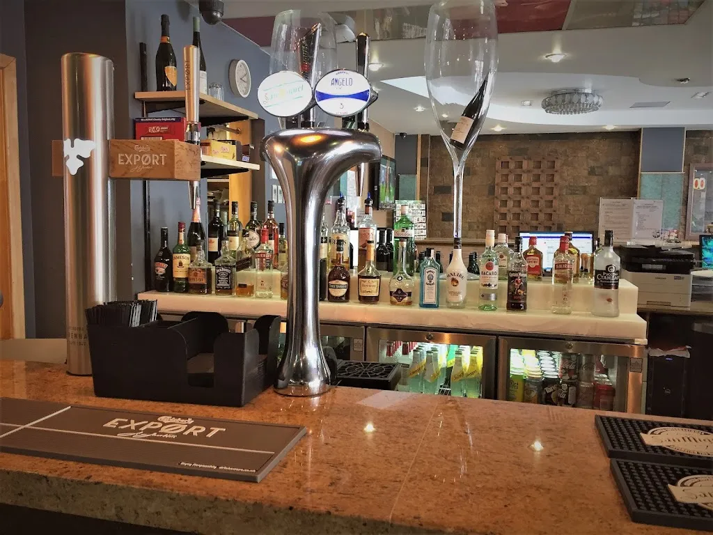 Premier Lounge Bar